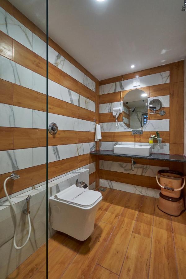 The Scenic Unity Hotel Garudeshwar Luaran gambar