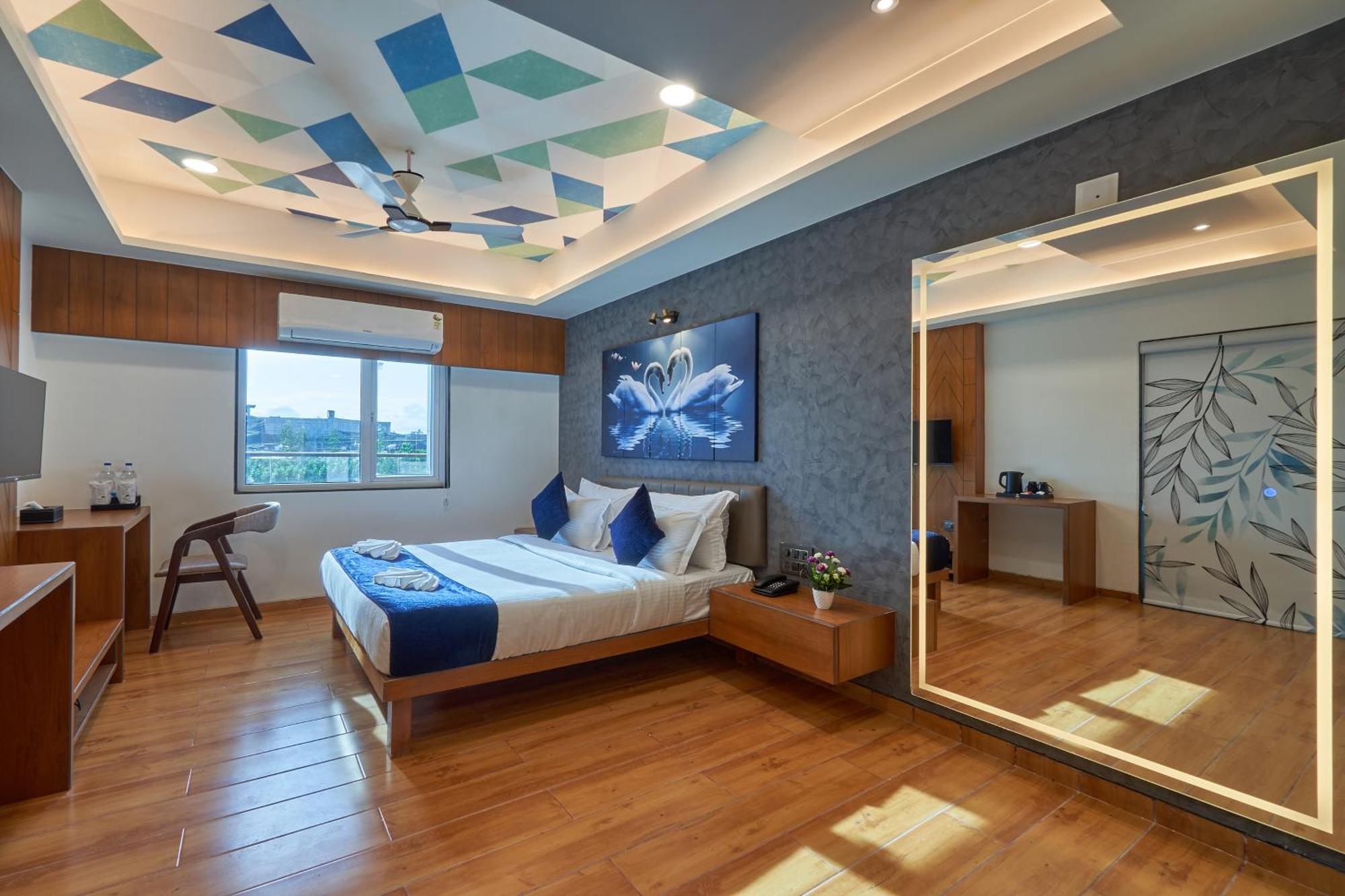 The Scenic Unity Hotel Garudeshwar Luaran gambar