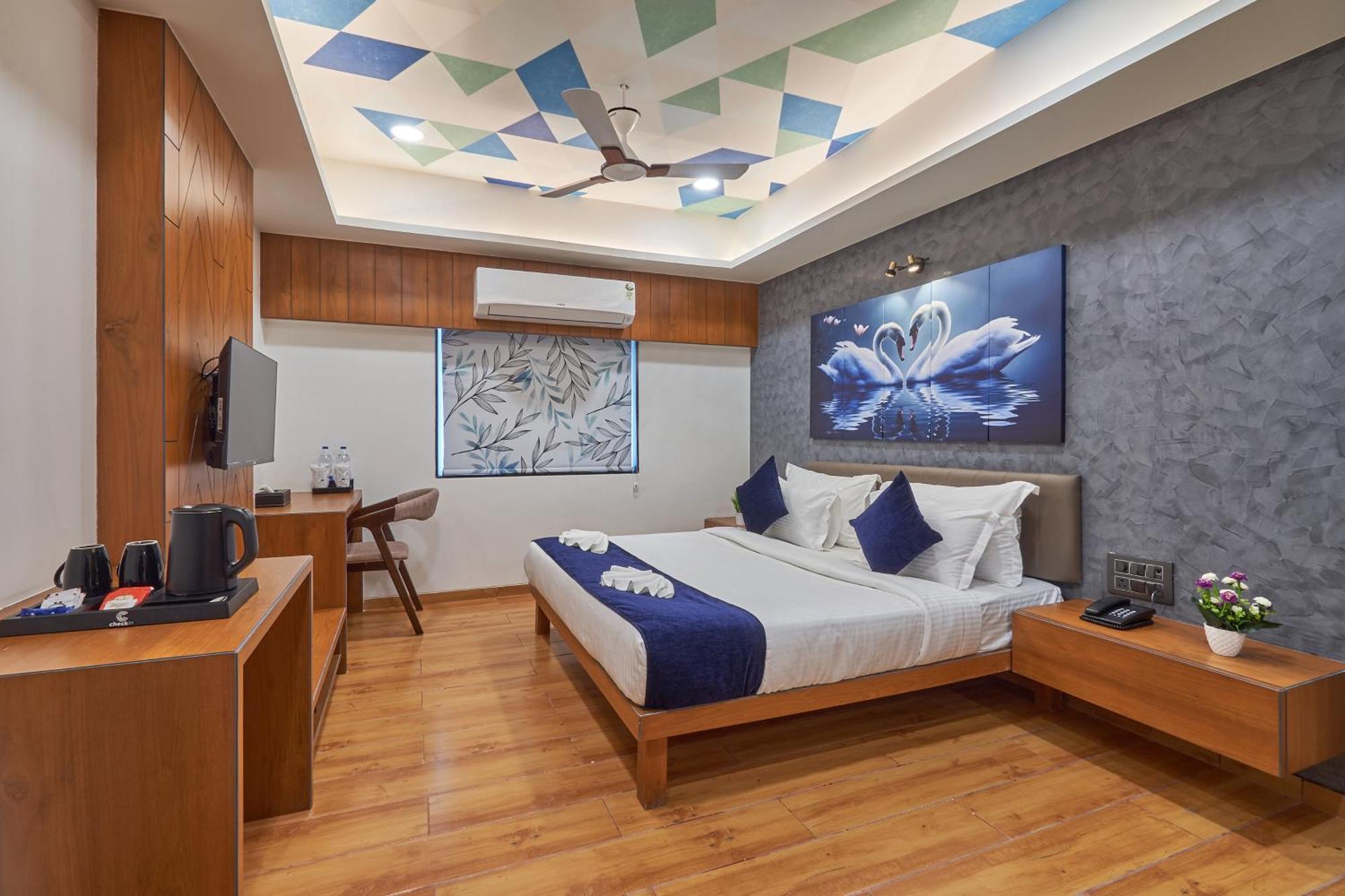 The Scenic Unity Hotel Garudeshwar Luaran gambar
